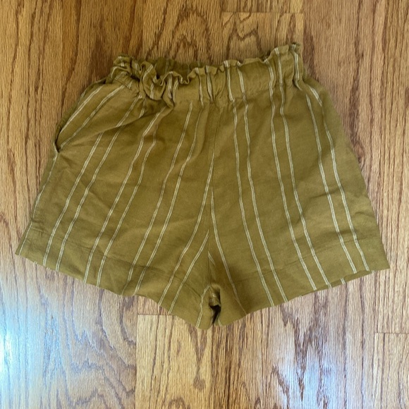 Urban Outfitters Paper Bag Shorts. Size XS. NWOT - Picture 8 of 8
